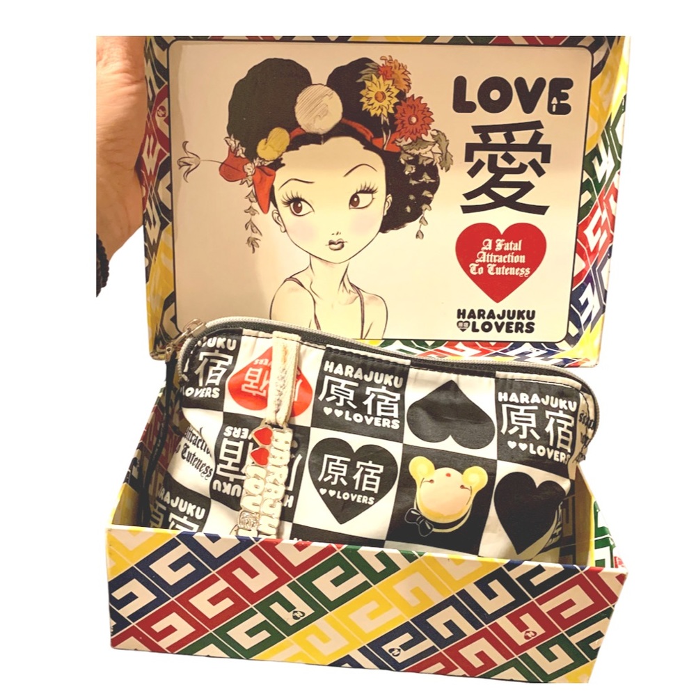 Harajuku Lovers Cosmetic Bag with box $30